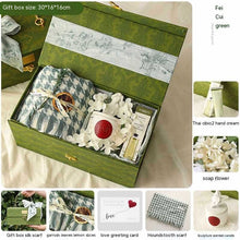 gift set for her green and candle